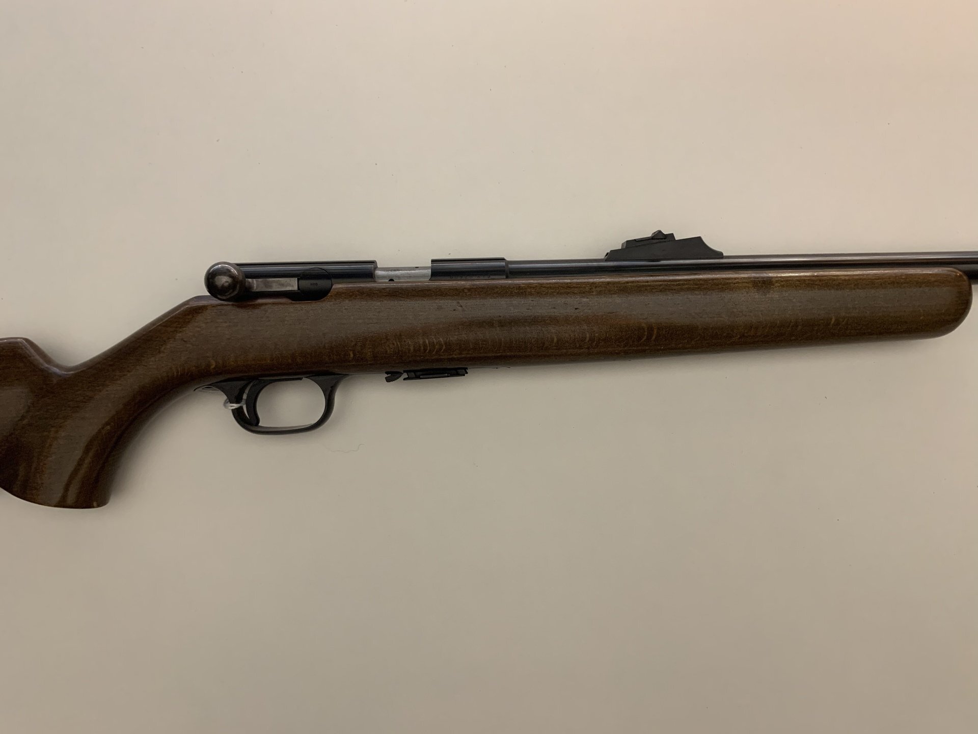 BROWNING	T-BOLT	22 LR
