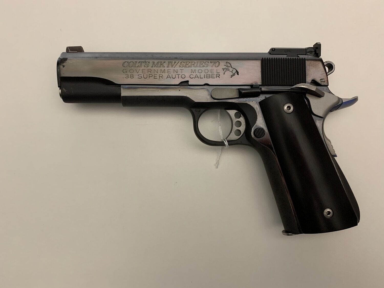 COLT	MK IV / SERIES 70 GOV 	38 SUPER