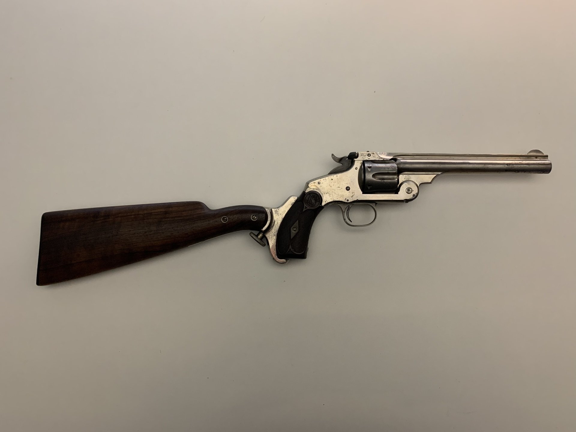 S&W	3	NEW MODEL AUSTRALIAN 	44 S&W RUSSIAN
		SCHOULDER STOCK - AUSTRALIAN	NO CAL