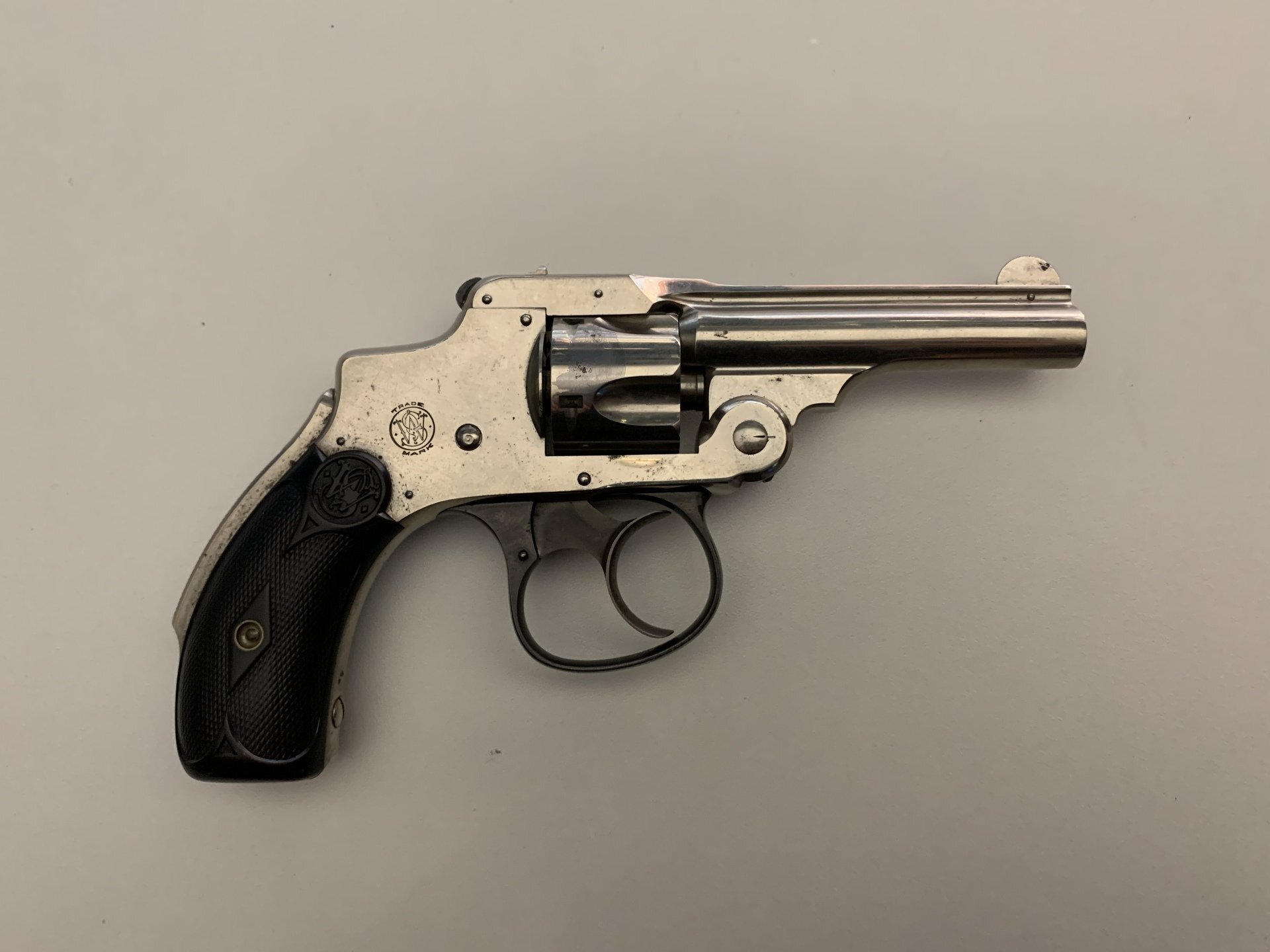 S&W	32	SAFETY HAMMERLESS 1st	32 S&W