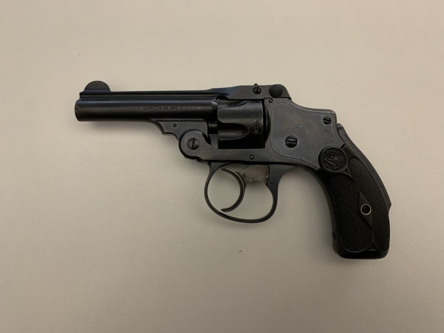 S&W	32	SAFETY HAMMERLESS 3rd	32 S&W