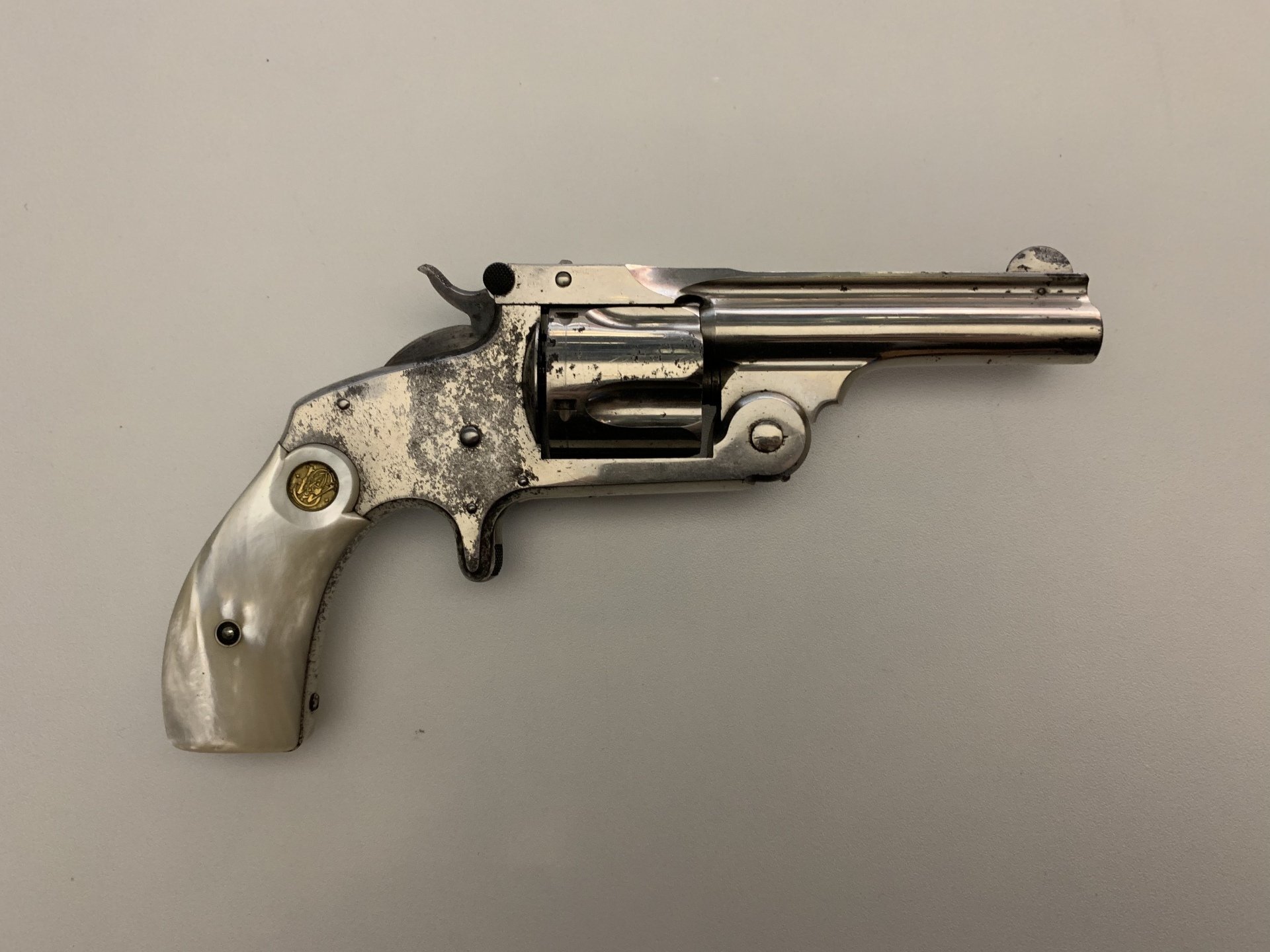 S&W	38	SINGLE ACTION 2nd / PEARL FACTORY GRIPS 2nd	38 S&W