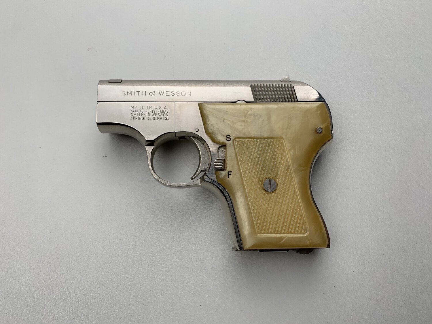 S&W	61	3	POCKET ESCORT		22 LR