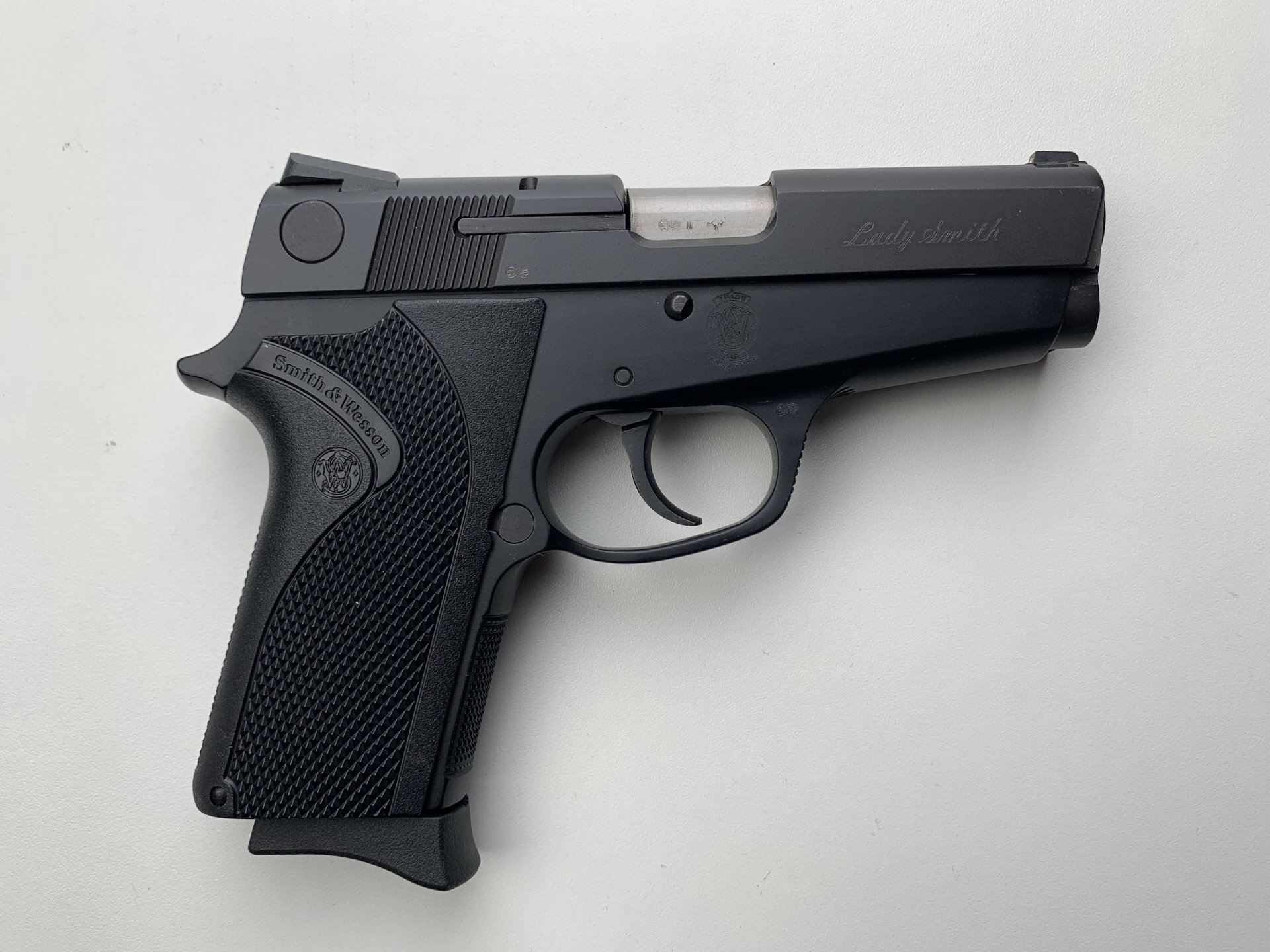 S&W	3914	COMPACT DA - SINGLE STACK		3 RD	9 MM