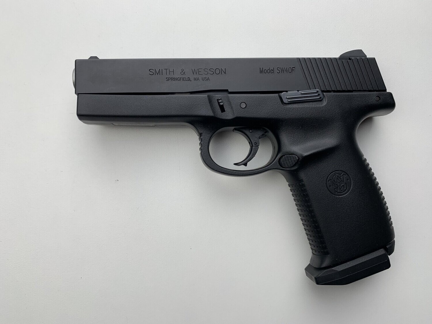 S&W	SIGMA	40 S&W