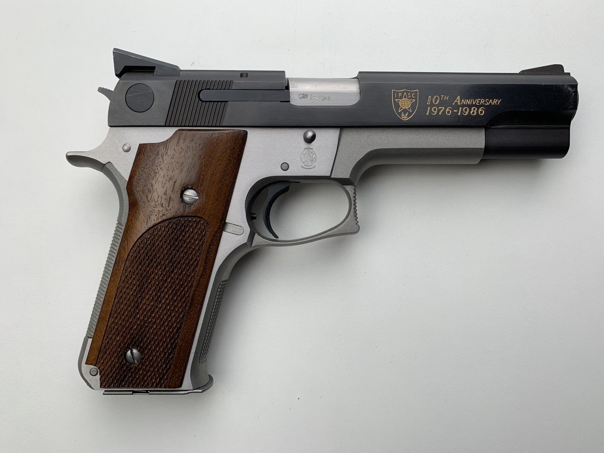 S&W	745	IPSC 10TH AN COMM		2 ND	45ACP