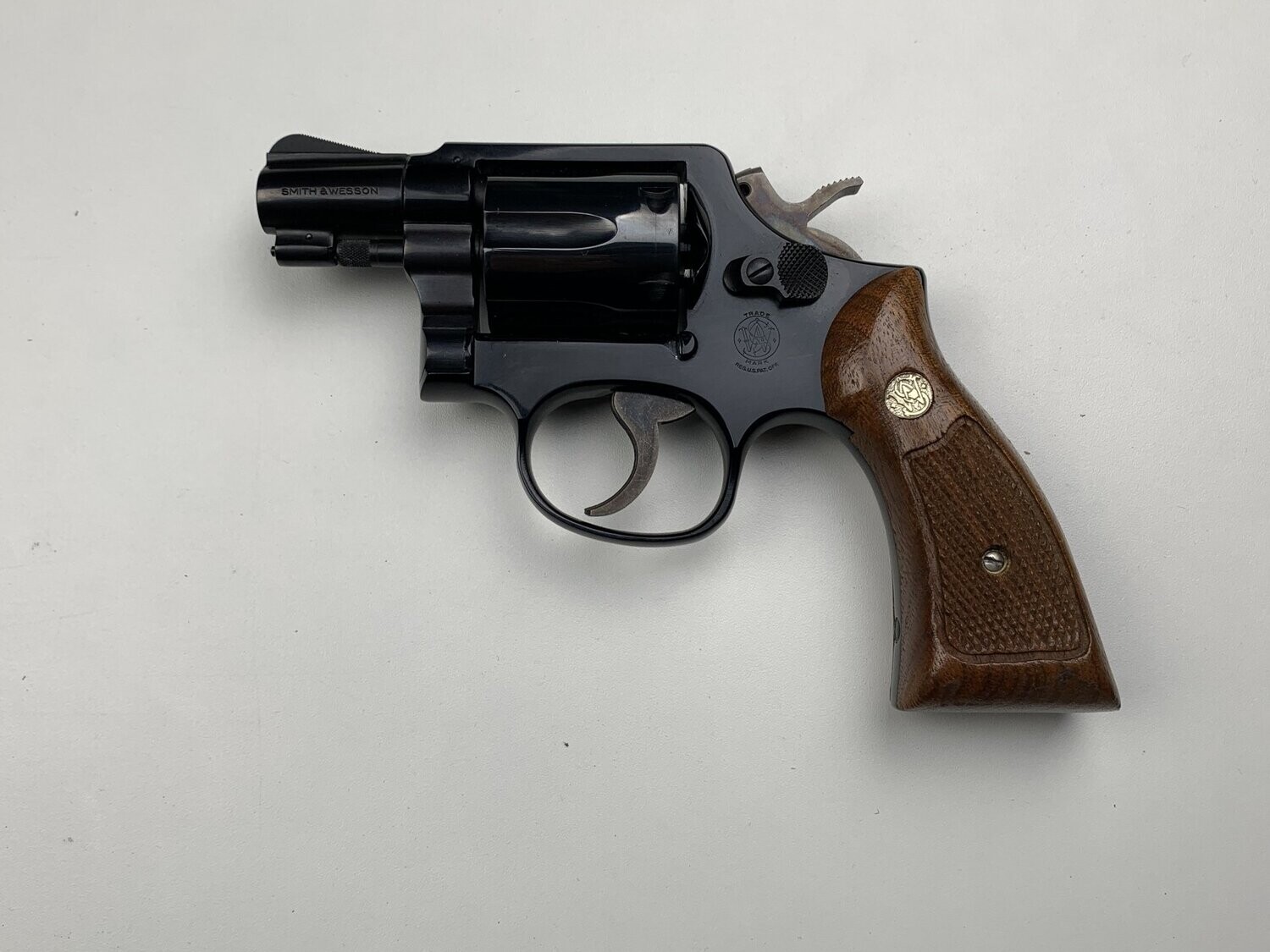 S&W	12	3	M & P AIRWEIGHT	K  	38 SPL
