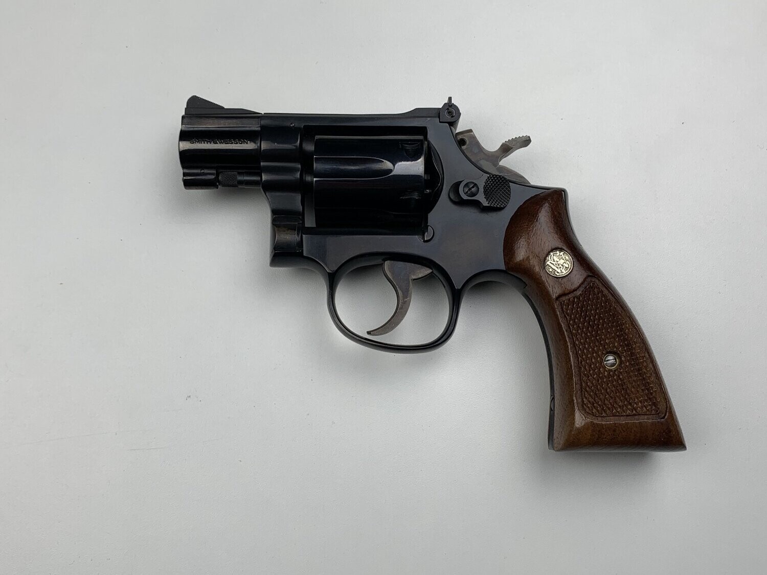 S&W	15	4	COMBAT MASTERPIECE	K 	38 SPL