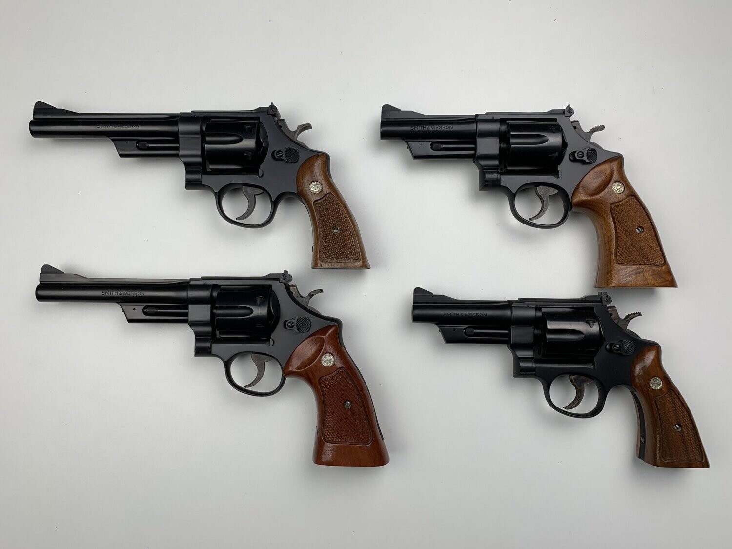 S&W	28	2	HIGHWAY PATROLMAN	N	357 MAG
 COMPLETE SET