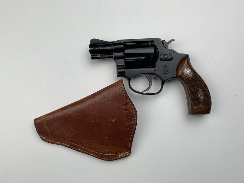 S&W	PRE 37 CHIEFS SPECIAL AIRWEIGHT			J	38 SPL