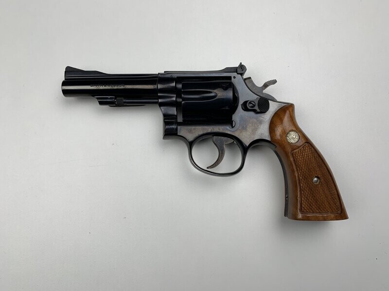 S&W	48	3	MASTERPIECE MAGNUM RF	K 	22MRF