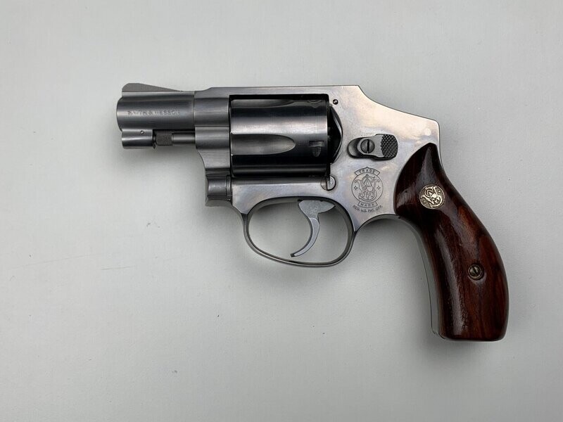 S&W	640		CENTENNIAL	J	38 SPL