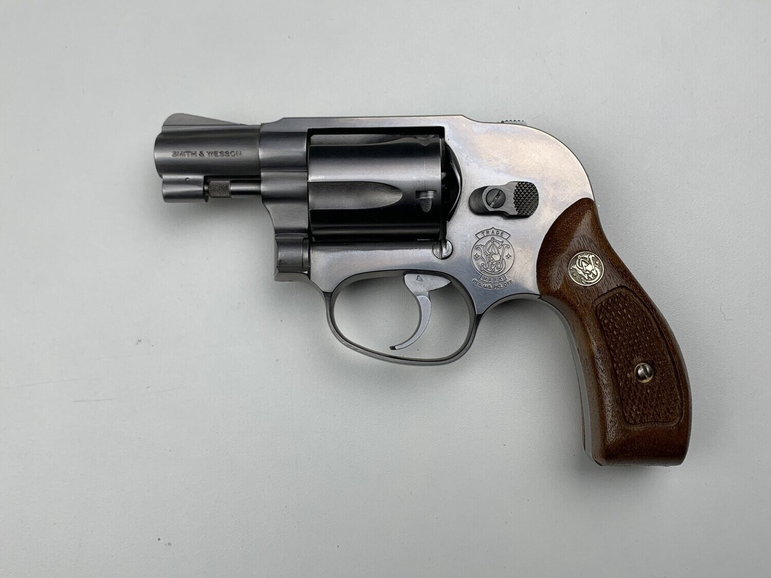 S&W	649	1	BODYGUARD STAINLESS	J	38 SPL
