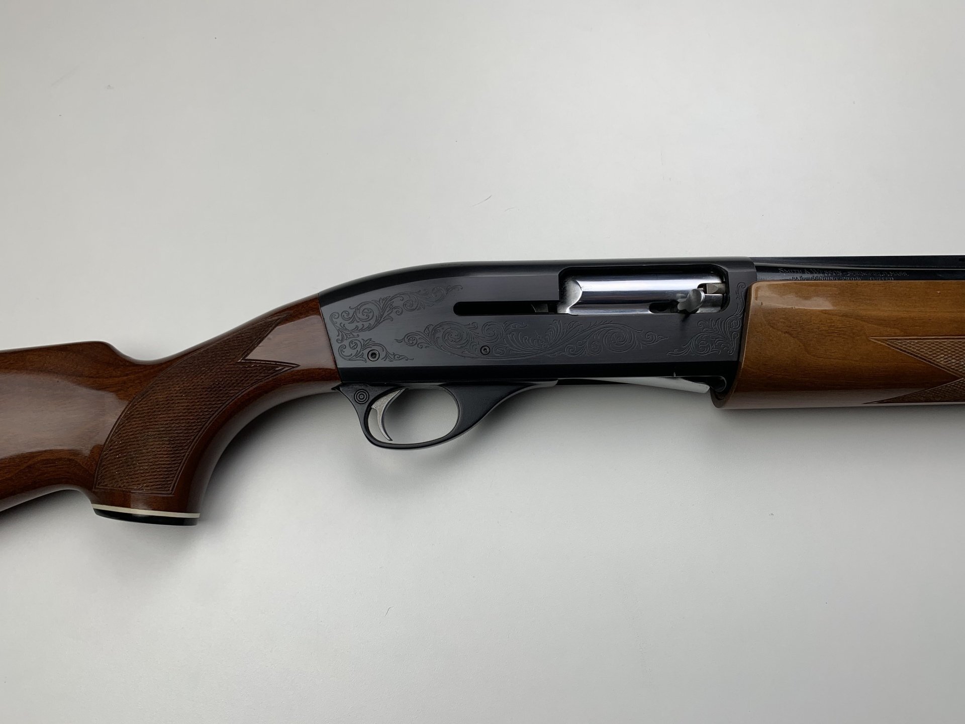 S&W	1000	SHOTGUN / DELUXE 		HOWA	12