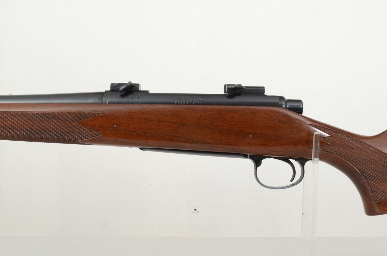 REMINGTON	700	ADL