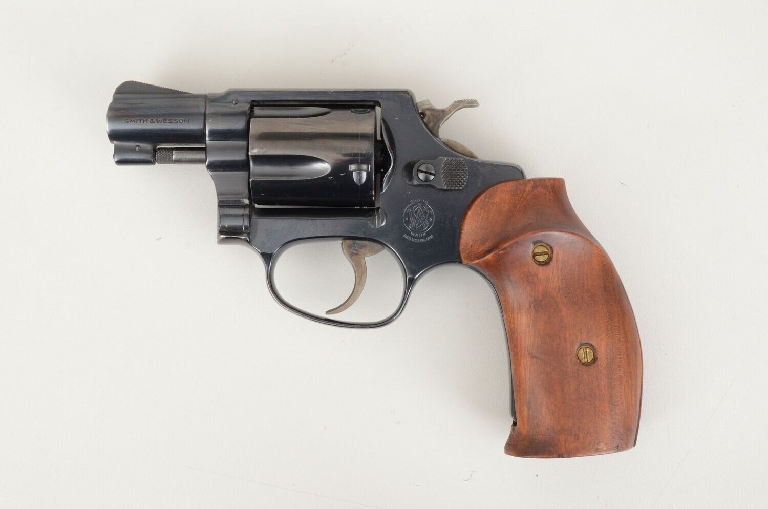 S&W	36	NO DASH + CUSTOM VINTAGE GRIP