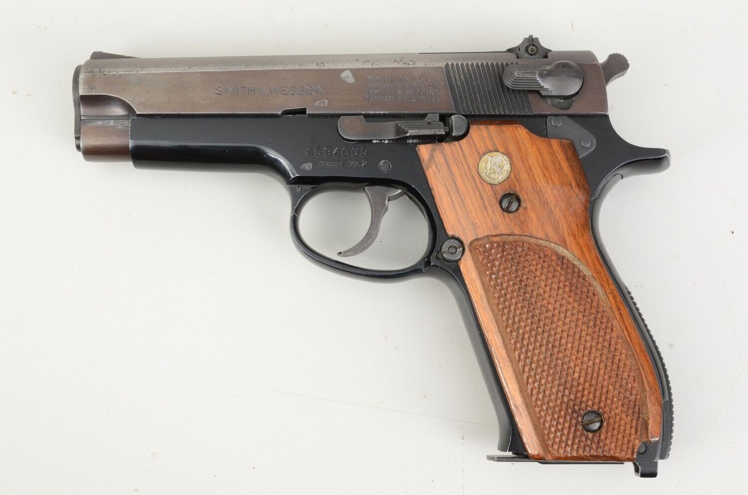 Smith & Wesson Model 39-2