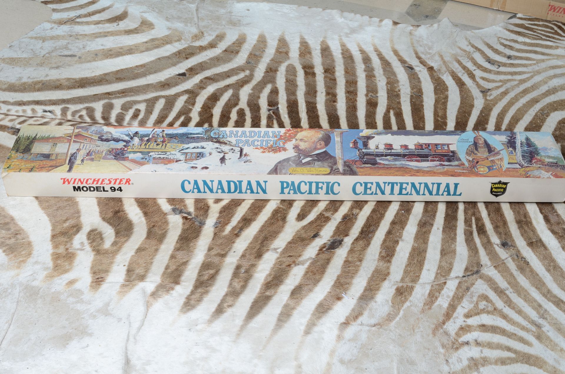 Original Rifle Box	Mod 94 - Rifle  32 Win Spl Canadian Pacific 1981 - 2700 pr