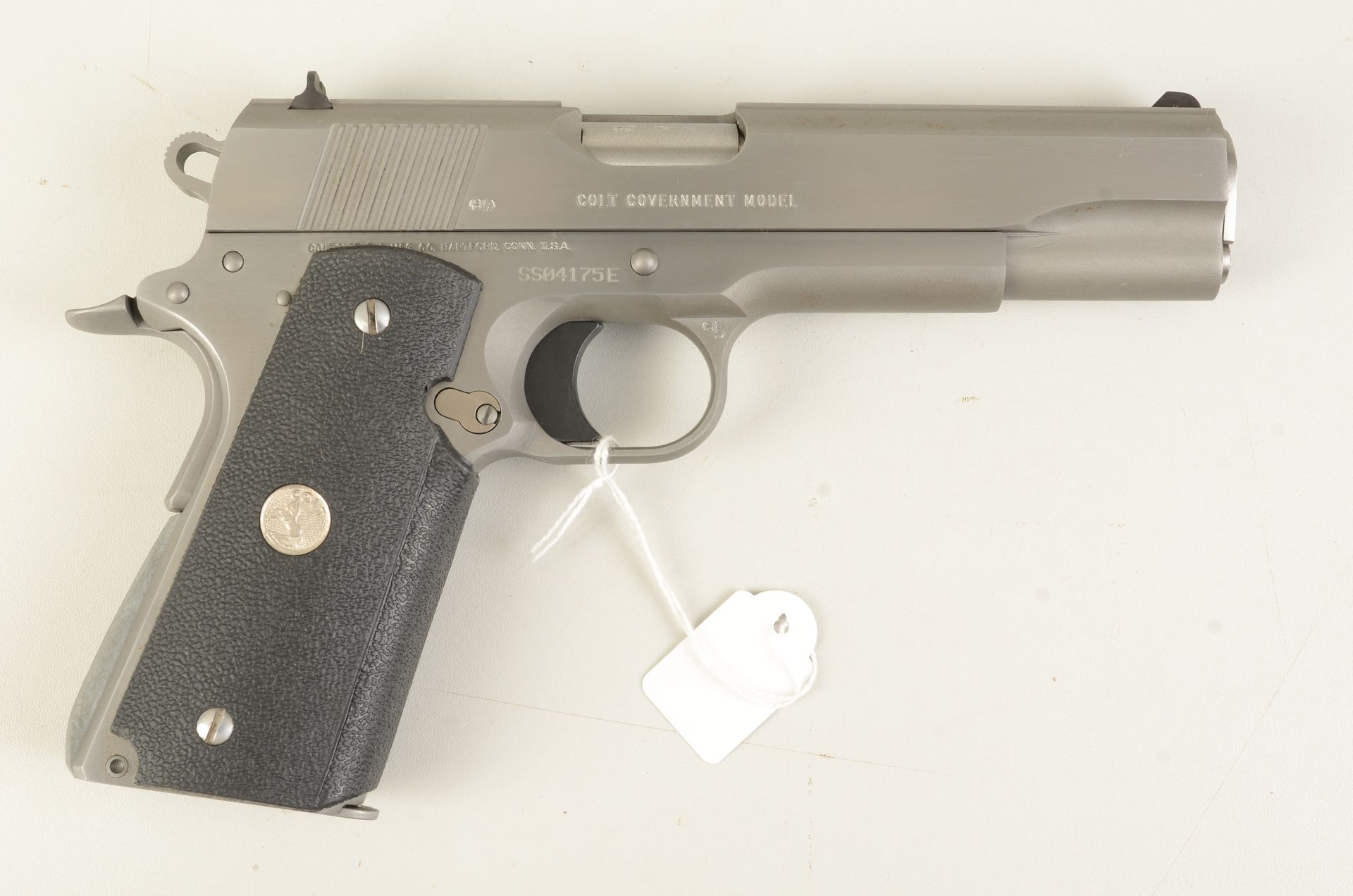 Colt Government model MK IV 80 ( Stainless in original box )
