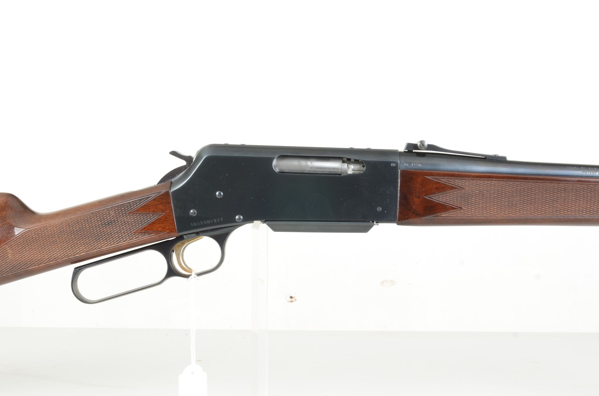 Browning 81 BLR lever action hunting rifle in 243 win + box