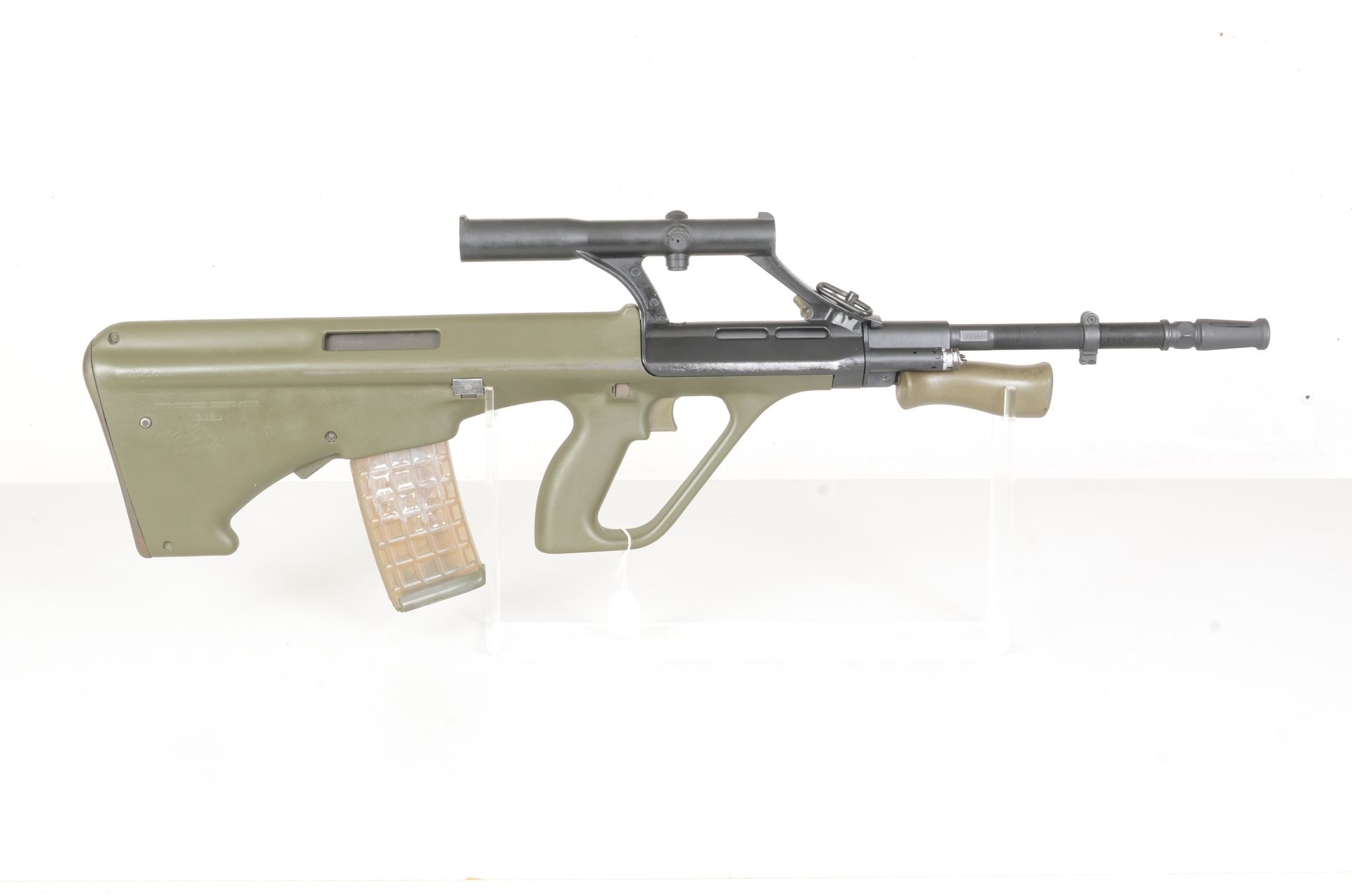 STEYR AUG A1 5.56 SAR rifle