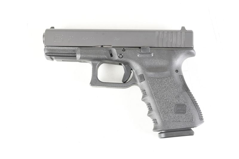 GLOCK MODEL 32 medium size 357 sig