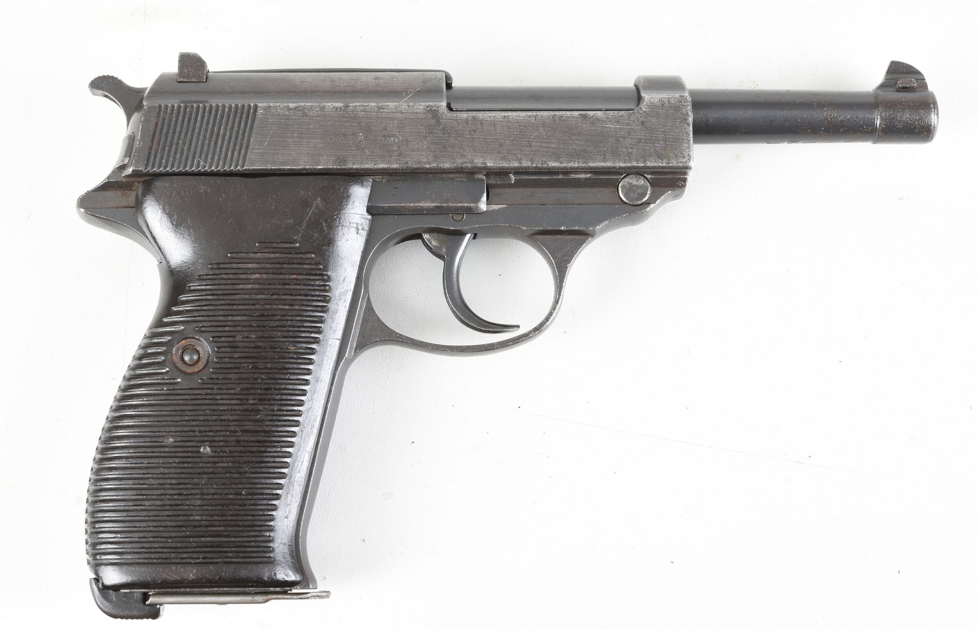 GERMAN P38 WW II ( MAUSER / WALTHER mixed  ) PISTOL 9 mm para