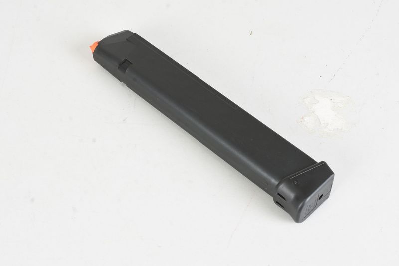 GLOCK 33RD 9X19 MAGAZINE ORIGINAL GLOCK 33RD 9X19 MAGAZINE ORIGINAL