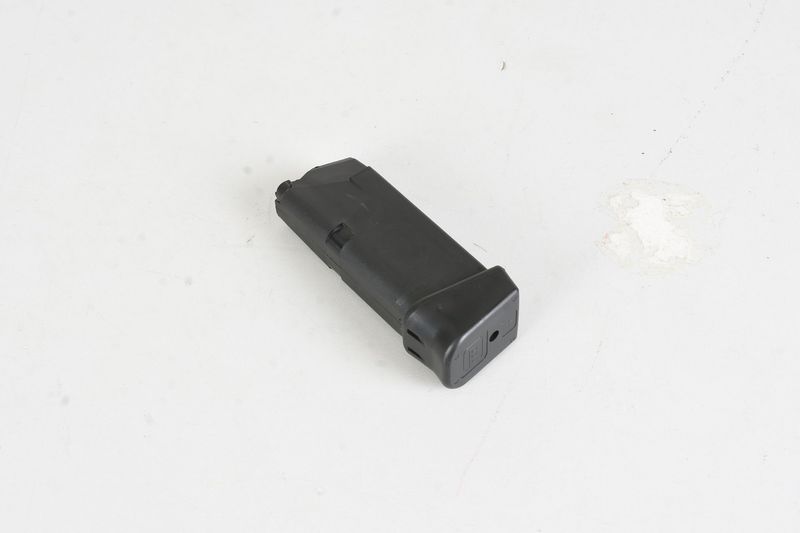 GLOCK 33 10RD 357 SIG MAGAZINE ORIGINAL GLOCK 33 10RD 357 SIG MAGAZINE ORIGINAL