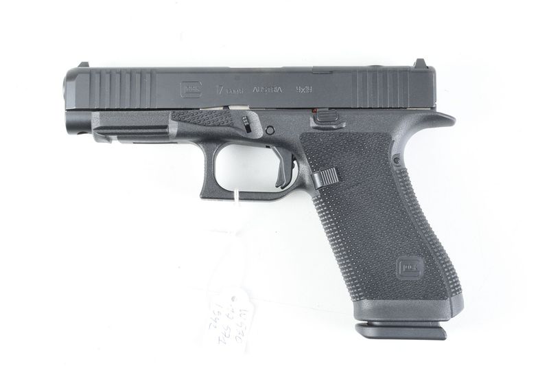 GLOCK	17 ( Gen6/OR/FS )	9X19