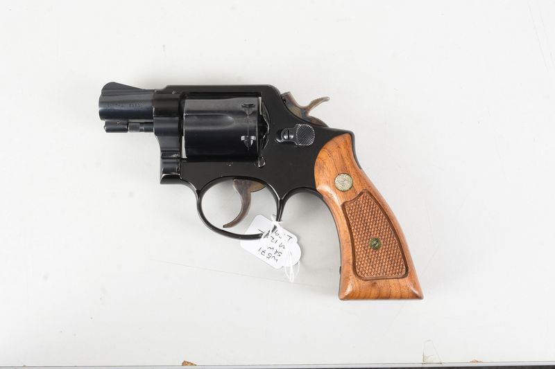 SMITH & WESSON	M12-2 Airweight Square But	38 SPL IN BOX
