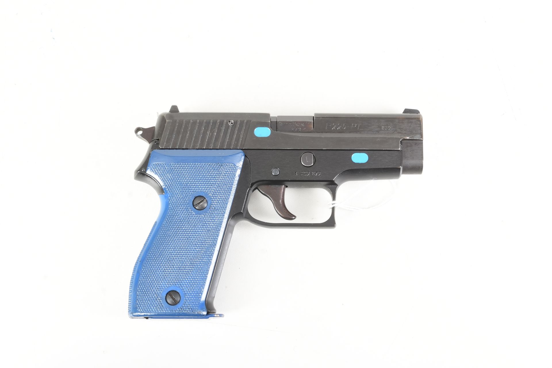 SIG SAUER	P225-PT	9mm PT  SUISSE POLICE TRAINING GUN