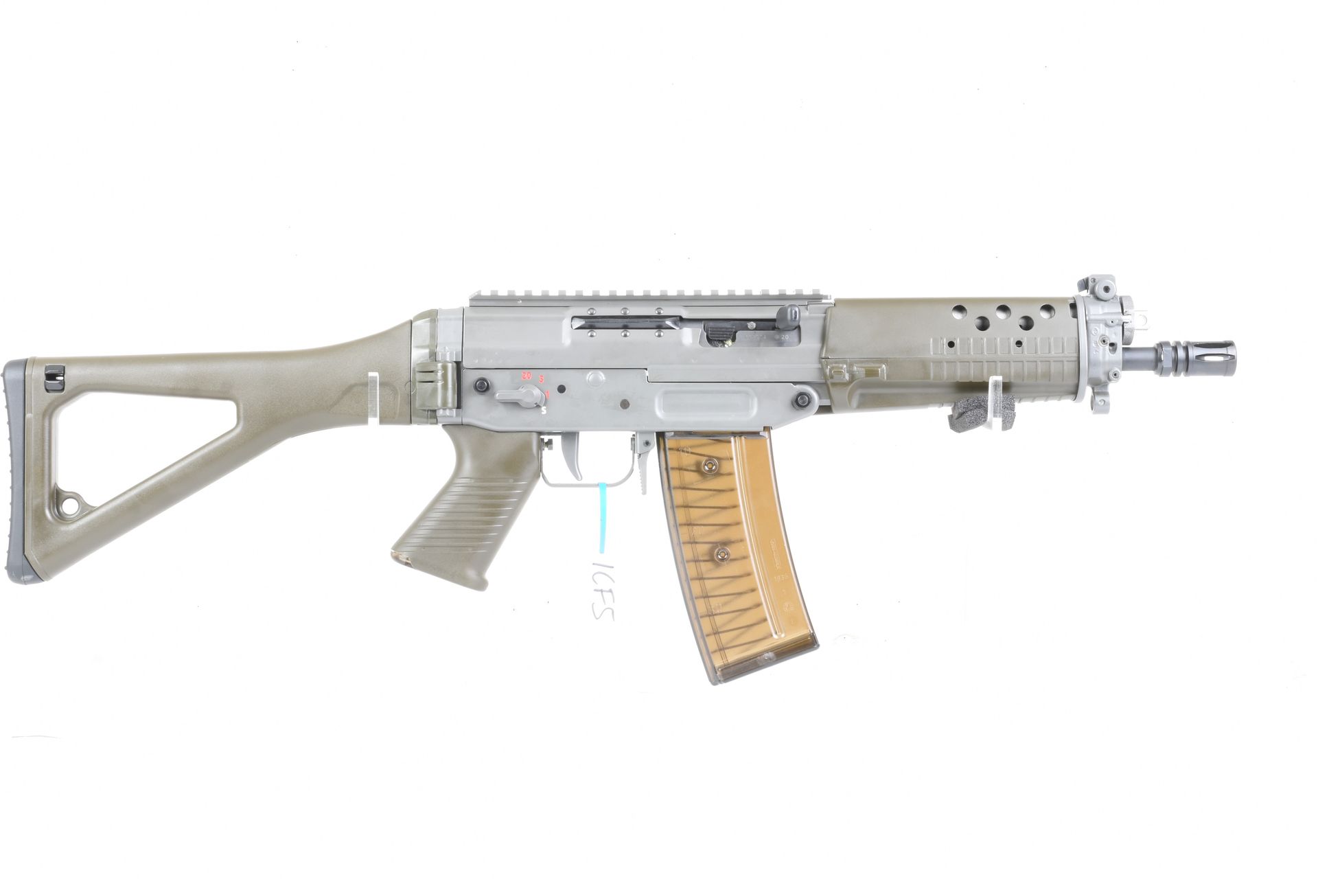 SAN SWISS ARMS	SG 553-1 SB AUTO RAIL VERT ROT FULL AUTO 5.56X45