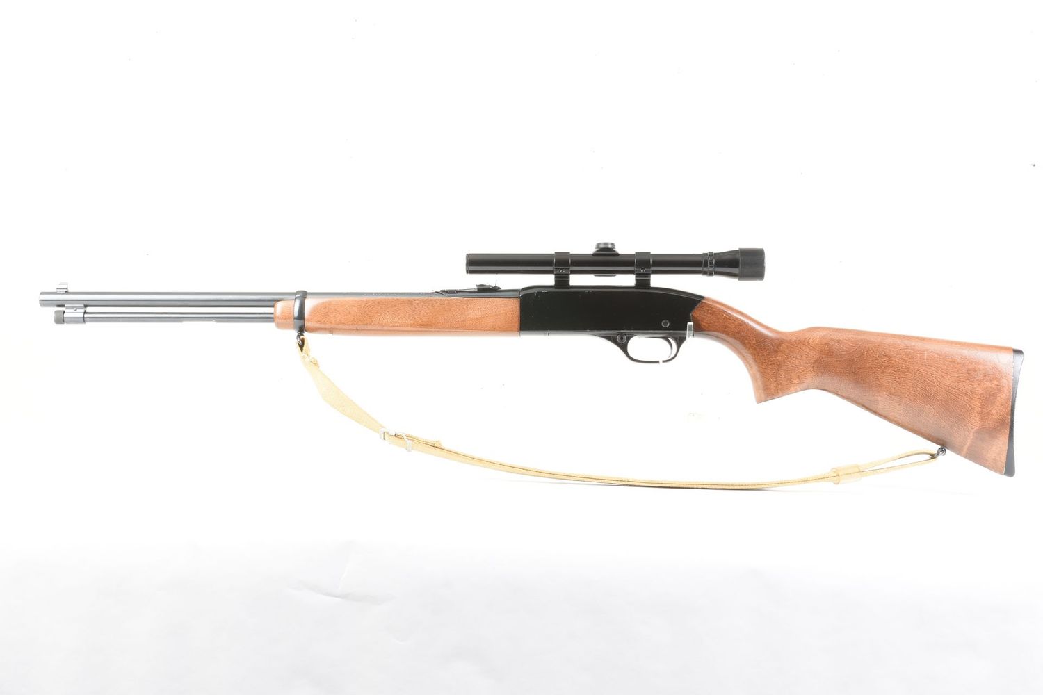 WINCHESTER	model 190 semi Auto Rifle  22LR  and Vintage US scope