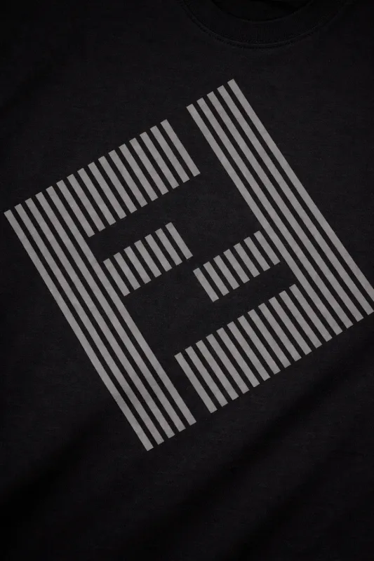 T shirt luxe homme Fendi big FF logo close up t shirt homme fashion luxe