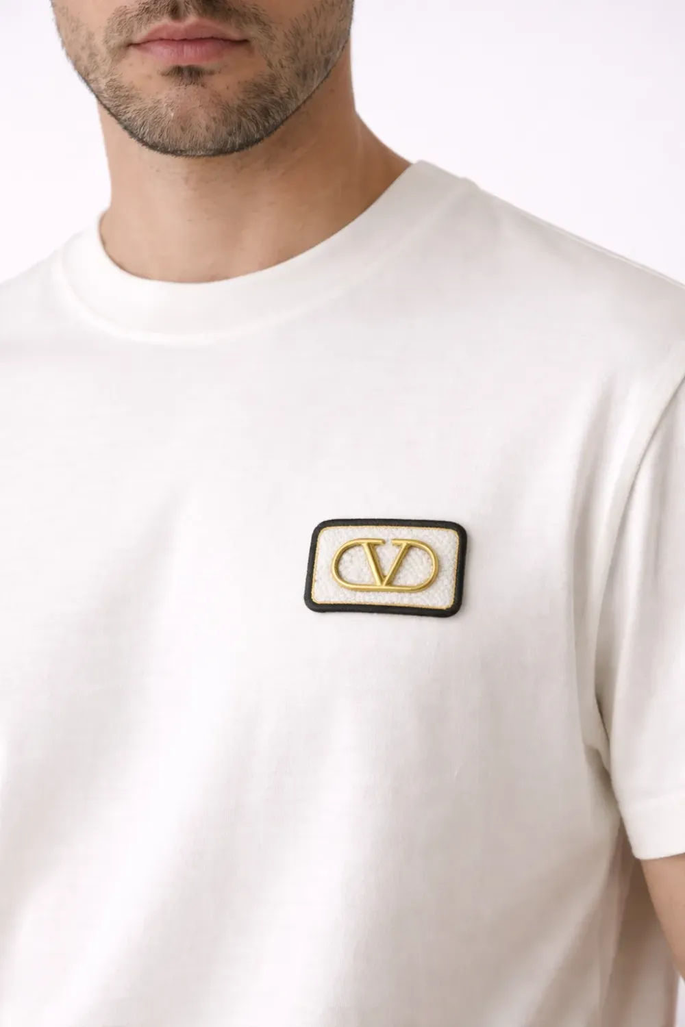 Valentino minimal logo white tee shirt men editorial chest crop logo detail