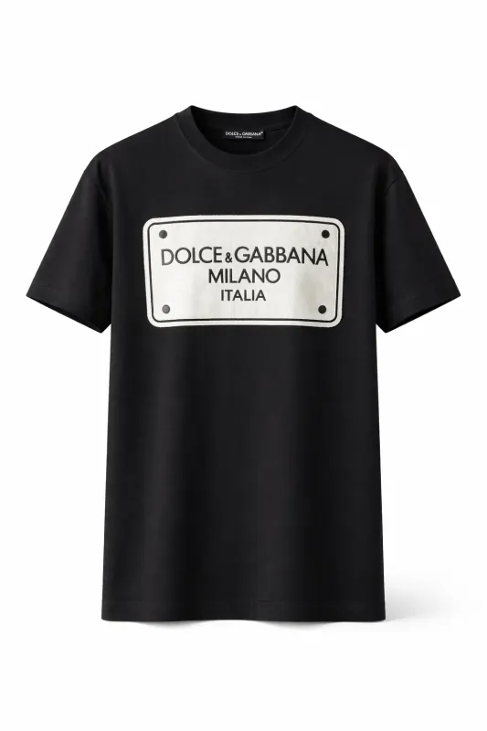 White and black designer shirt with luxury logo patch men's designer t-shirts on sale