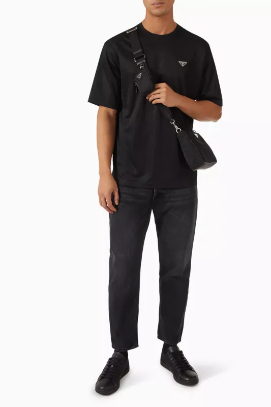Black Prada triangle logo t-shirt men outfit luxury streetwear with crossbody bag style