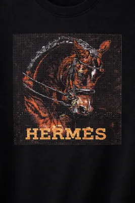 Hermes black horse graphic t shirt men logo macro close up detail view