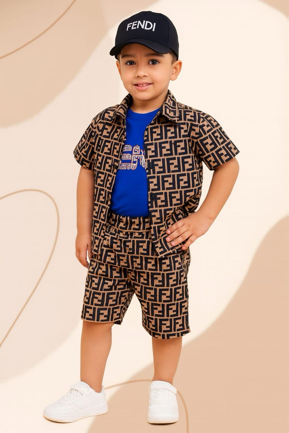 طقم ماركة فندي من ٤ قطع 