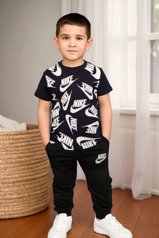 طقم أولا بنطلون وقميص ماركة نايك روعة