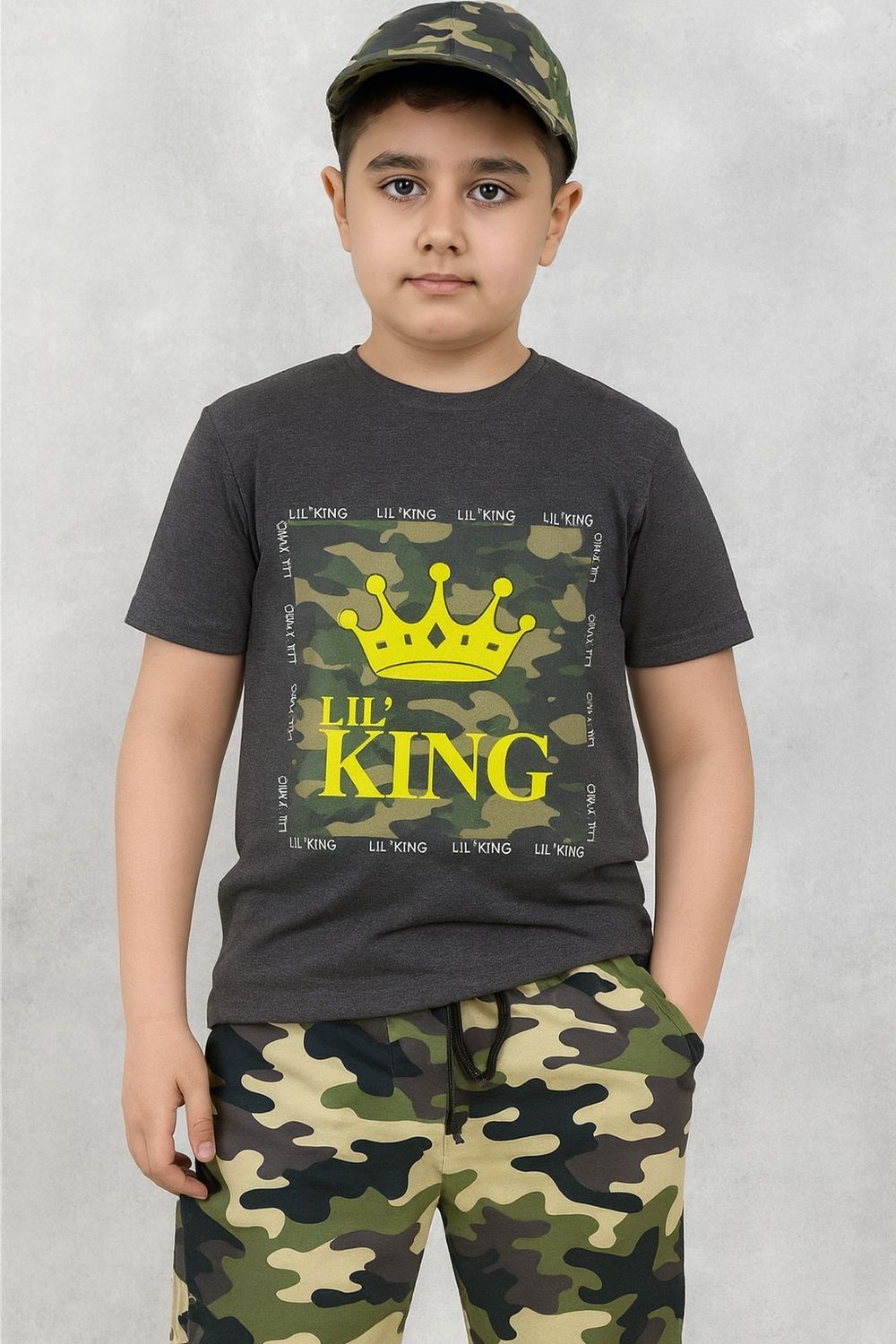 طقم اولاد جميل عسكري من شوت وقميص وكاب