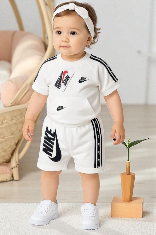 ملابس أطفال أشهر صيفية روعة