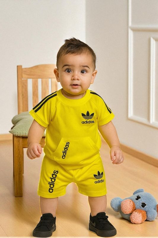 ملابس أطفال أشهر صيفية روعة