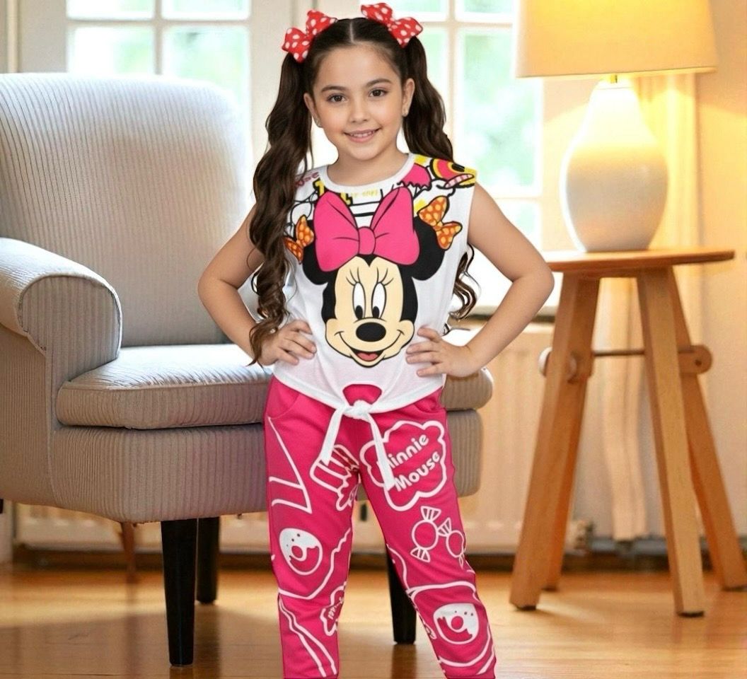 طقم بنات رووعة من قطعتين ماركة