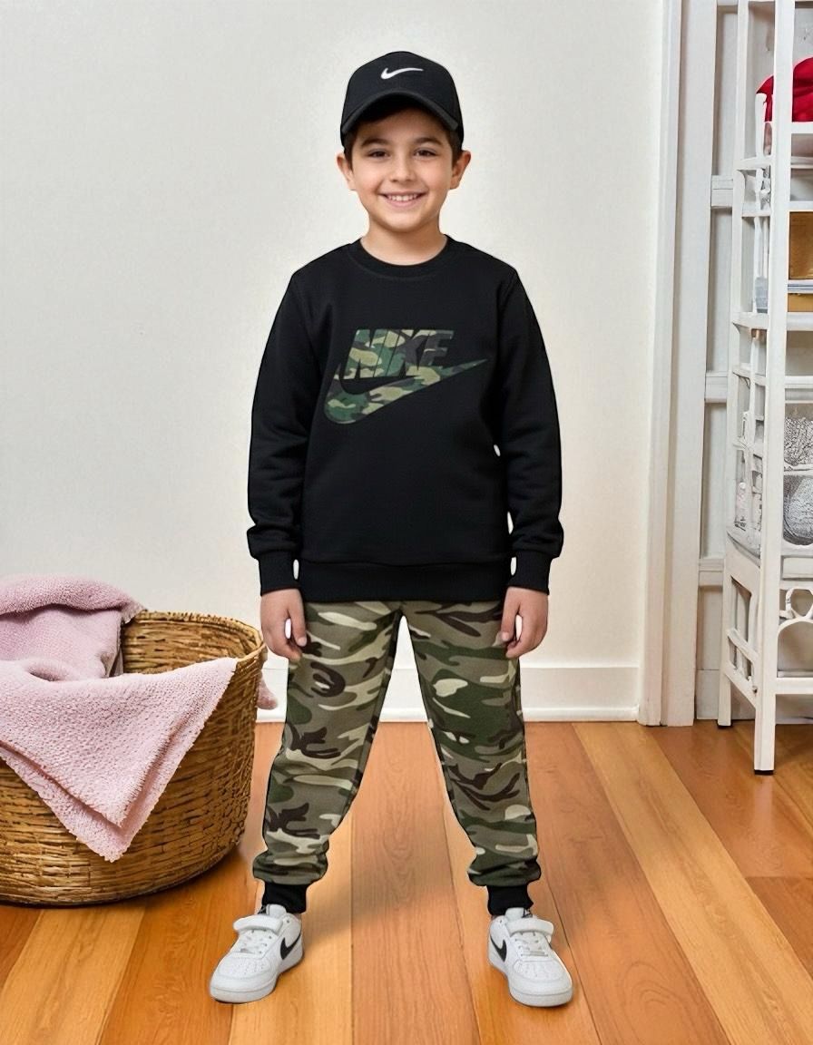 طقم جيشي شتوي مع كاب اختياري