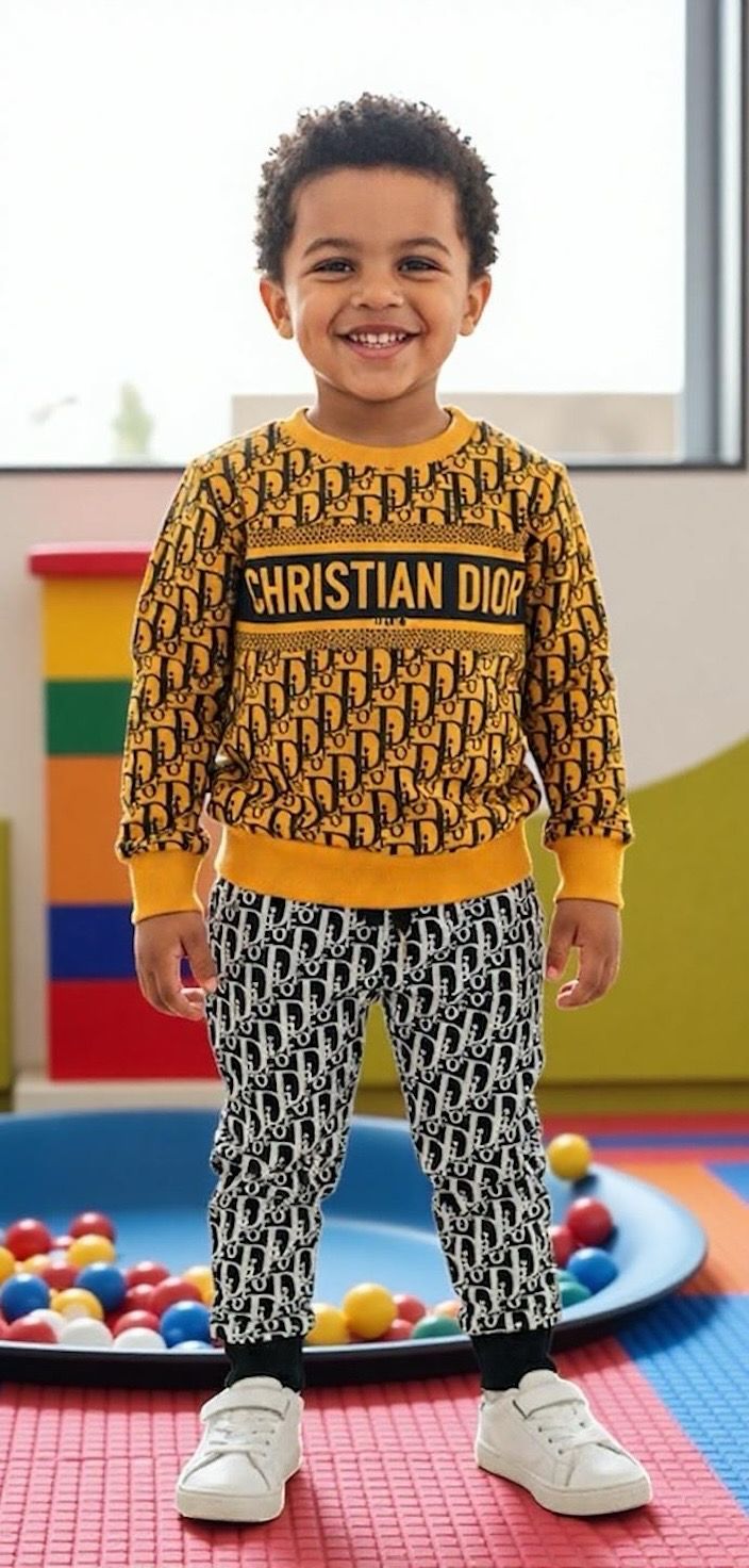 طقم أولاد شتوي روعة من قطعتين