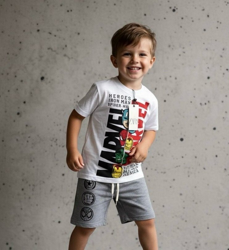 طقم من قطعتين شوت وقميص