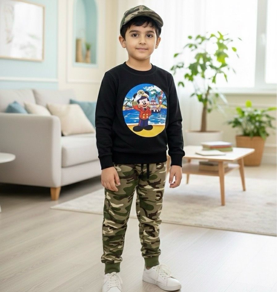 طقم جيشي شتوي مع كاب اختياري