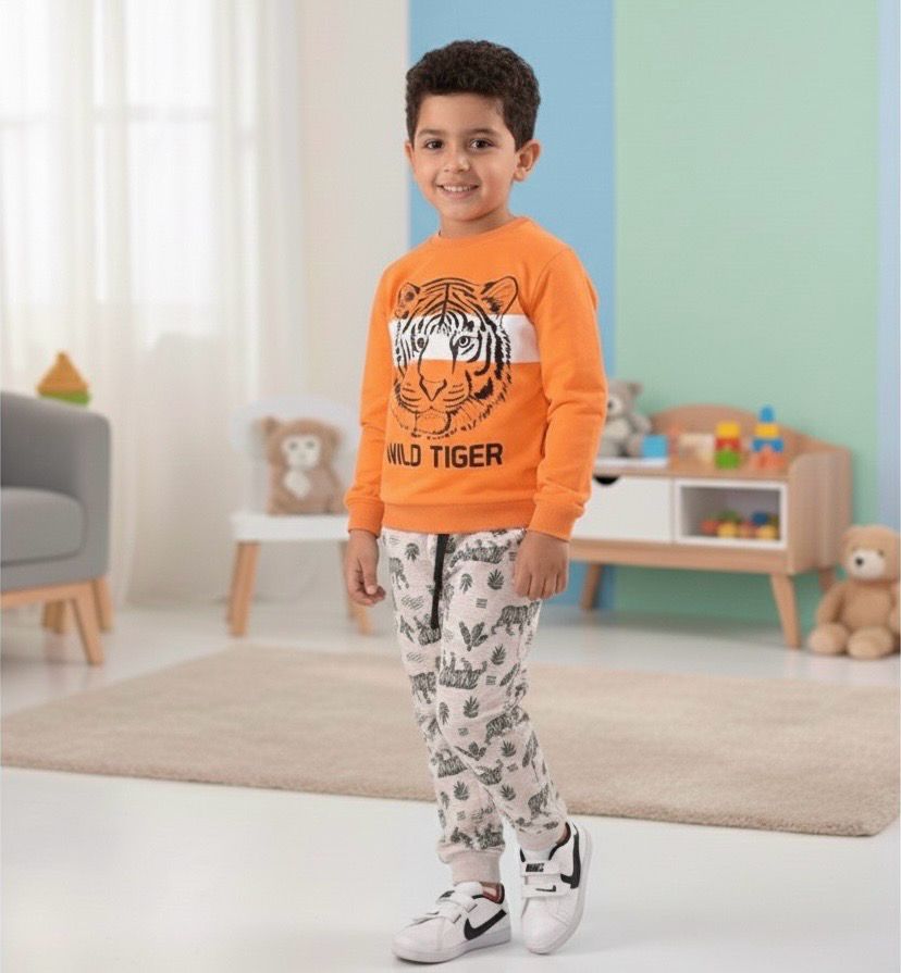 طقم أولاد شتوي من قطعتين قميص وبنطلون
